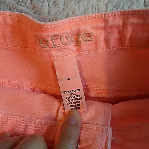 Refuge high waisted peach/orange shorts - Picture 3 of 5